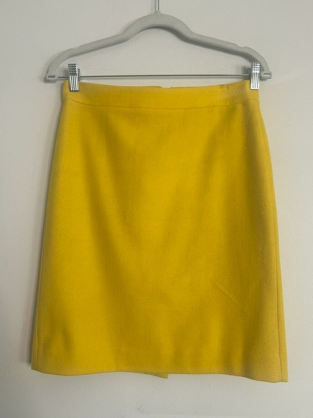 J Crew The Pencil Skirt in Lush Vibrant Yellow Wool Lined Zip Back Straight Fit